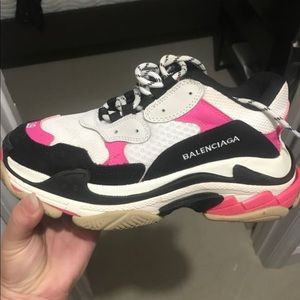 Balenciagas sneakers size 39 women 6.5 men